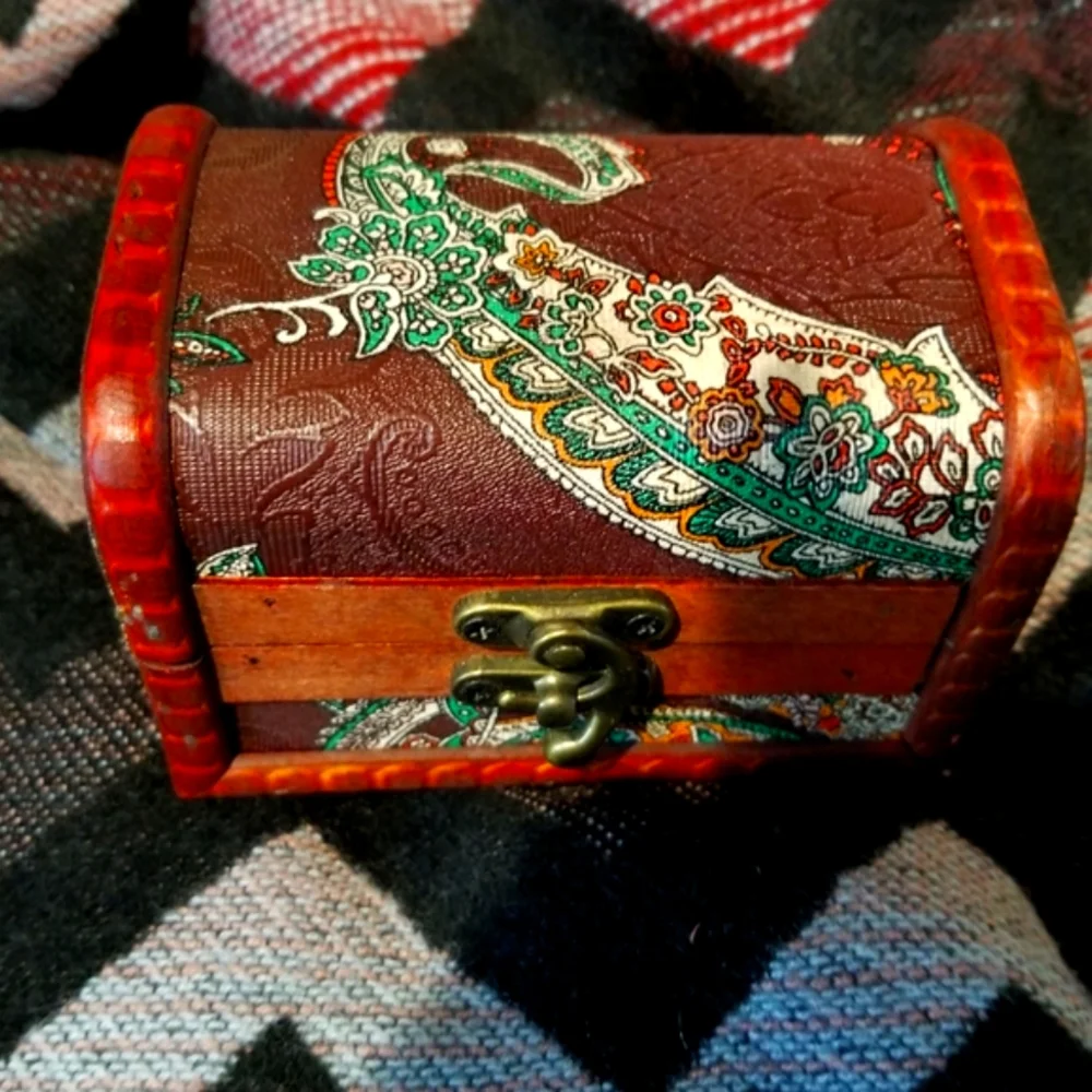 - Decorative Flowery Wooden Jewelry Box small